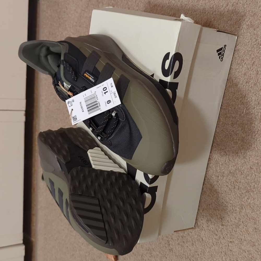 Adidas Avryn Sneakers
